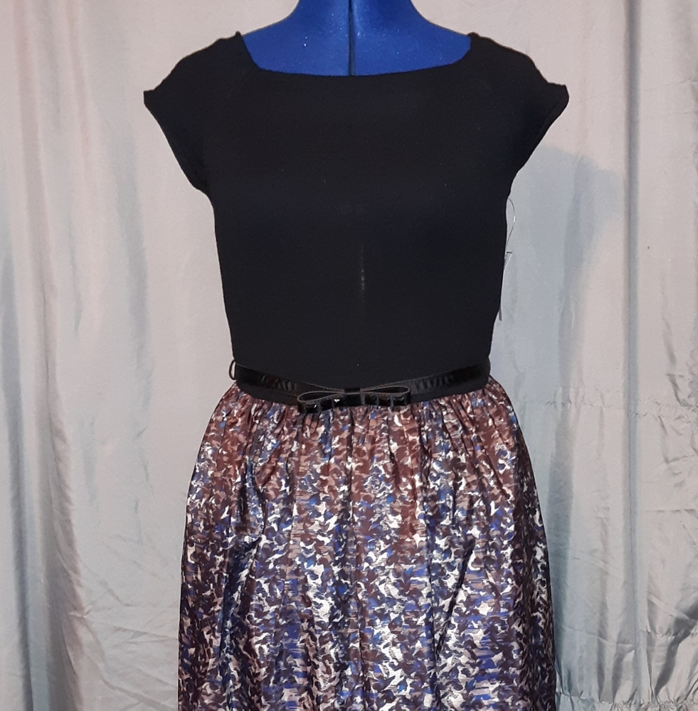 Heidi Weisel Black & multicolored dress.